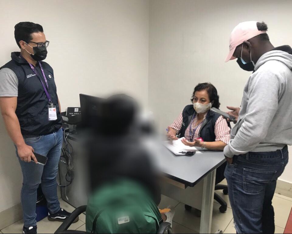 LA SECRETARÍA DE DERECHOS HUMANOS COORDINÓ EL RETORNO DE ADOLESCENTE SOBREVIVIENTE DE VIOLENCIA DESDE PERÚ - Ministerio de la Mujer y Derechos Humanos LA SECRETARÍA DE DERECHOS HUMANOS COORDINÓ EL RETORNO DE ADOLESCENTE SOBREVIVIENTE DE VIOLENCIA DESDE PERÚ - Ministerio de la Mujer y Derechos Humanos